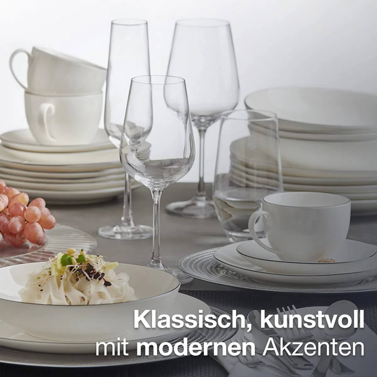 Peill+Putzler Germany, Kaffeeservice für 6 Personen aus hochwertigem Porzellan, 18-teiliges Geschirrset in weiß mit schwarzem Rand, 6x Dessertteller, 6x Kaffeetassen, 6x Kaffeeuntertassen