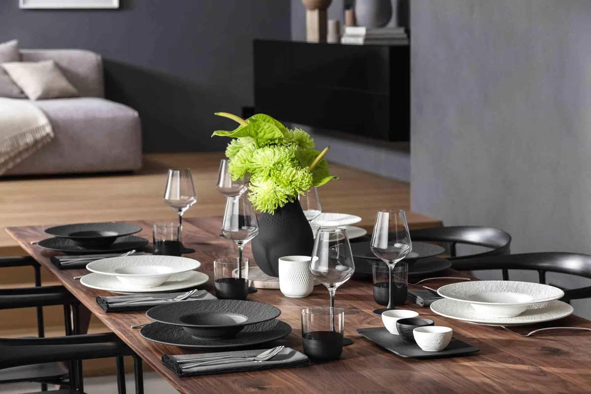 Villeroy & Boch – Manufacture Rock Ice Starter-Set 6 teilig für 2 Personen, Spülmaschinenfest, Mikrowellensicher, Geschirr Set, Tafelservice, Essgeschirr, Premium Porzellan, Weiß glänzend