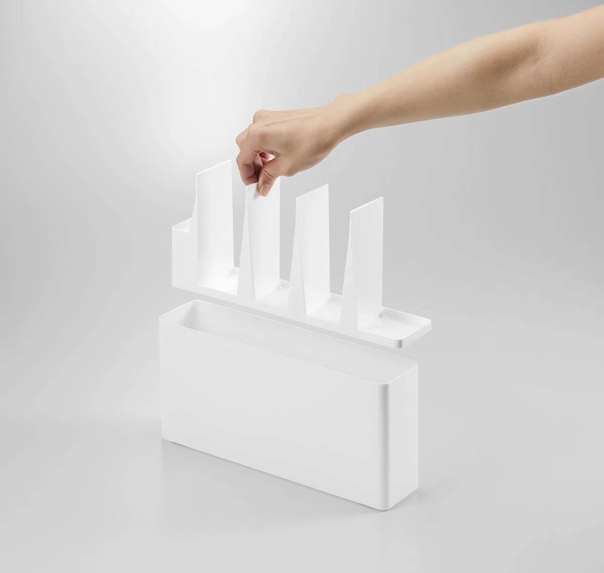 Yamazaki 8146 TOWER Kitchen Tool & Cutting Board Holder, white, Steel/ABS Resin, 30 x 6.8 x 14.3 cm