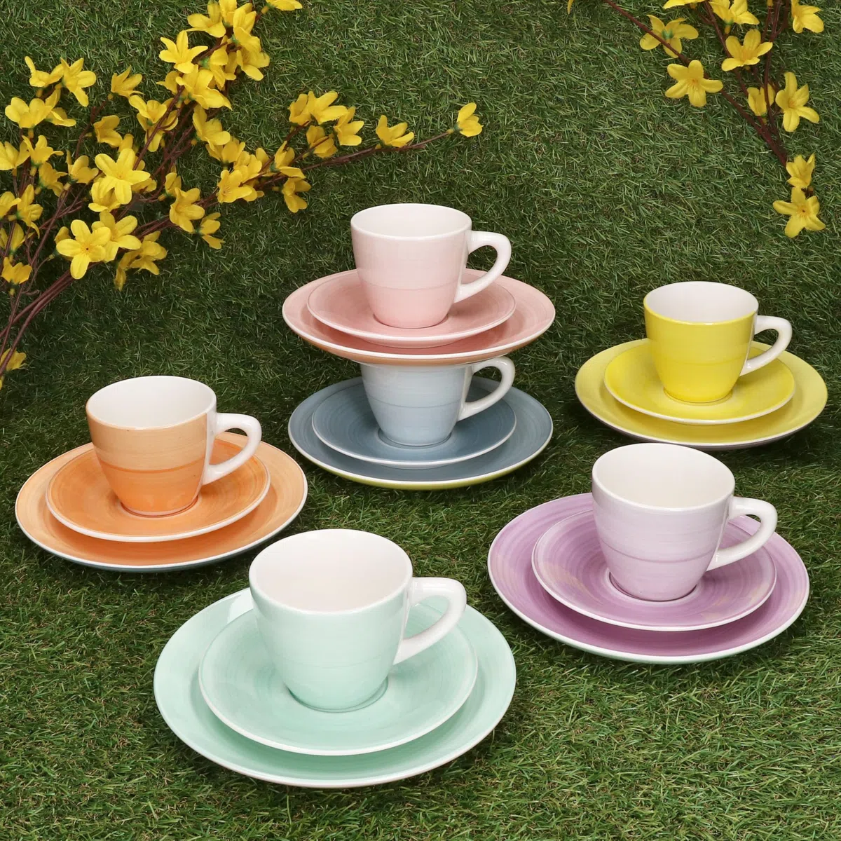 MamboCat Spring 18tlg Kaffeeservice I Steingut Geschirr Set I je 6X Bunte Kuchenteller, Untertassen & Tassen 160ml I Gelb, Orange, Rosa, Lila, Mint & Blau I Kaffee & Kuchen