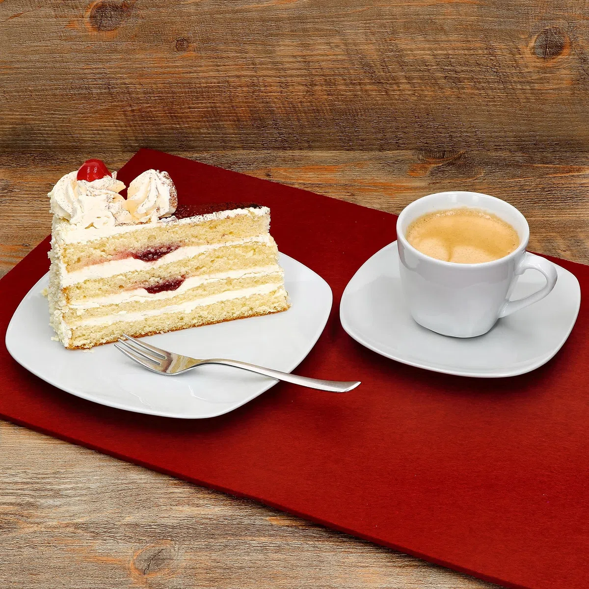MamboCat Lotta 18tlg Kaffeeservice I weiße Porzellan-Kaffeeset für 6 Personen I Je 6x Kaffeetassen 170ml, Untertassen & Kuchenteller I schickes Geschirr für Frühstück & Kaffee I für Gastro, Hotel & Co